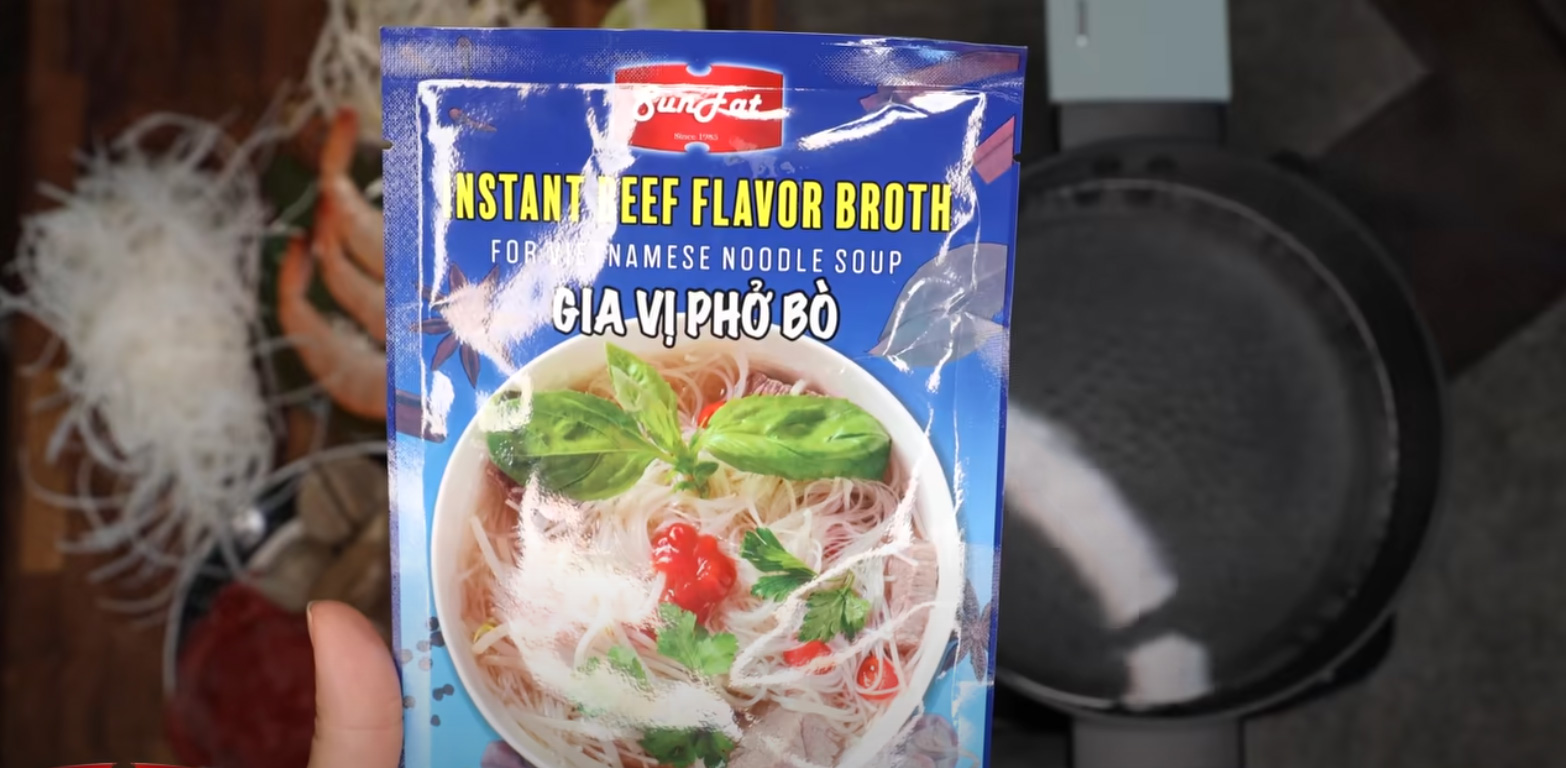 Sunfat Instant Beef Flavor Broth (Pho)